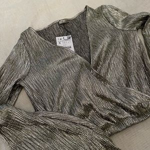 NWT Zara metallic crossover cropped blouse